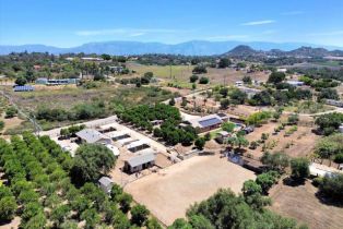 Single Family Residence, 29481 Miller rd, Valley Center, CA 92082 - 54