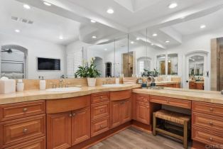 Single Family Residence, 3239 AVENIDA LA CIMA, Carlsbad, CA 92009 - 27