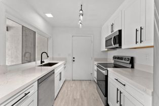 Condominium, 155 Countrywood ln, Encinitas, CA 92024 - 4