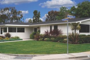 Single Family Residence, 1300 Santanella Terrace, Corona Del Mar, CA 92625 - 21