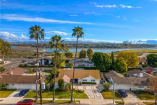 Single Family Residence, 2338 Tustin ave, Newport Beach, CA 92660 - 29