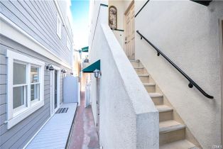 Residential Income, 1913 Court st, Newport Beach, CA 92663 - 4
