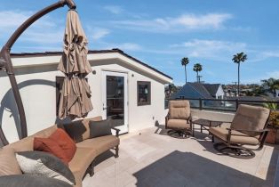 Single Family Residence, 129 Topaz ave, Newport Beach, CA 92662 - 44