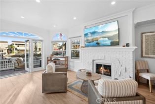 Single Family Residence, 125 Grand Canal, Newport Beach, CA 92662 - 12