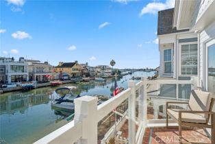 Single Family Residence, 125 Grand Canal, Newport Beach, CA 92662 - 22