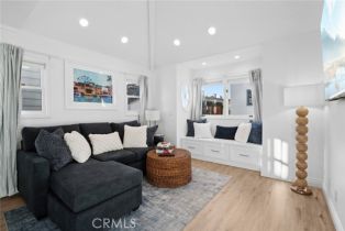 Single Family Residence, 125 Grand Canal, Newport Beach, CA 92662 - 28