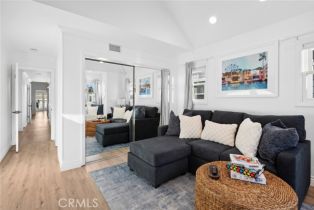 Single Family Residence, 125 Grand Canal, Newport Beach, CA 92662 - 29