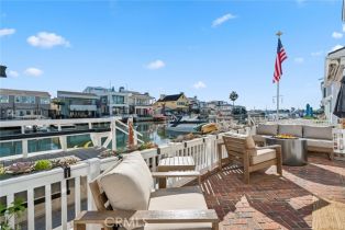 Single Family Residence, 125 Grand Canal, Newport Beach, CA 92662 - 35