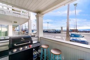 , 2214 W Oceanfront, Newport Beach, CA 92663 - 4