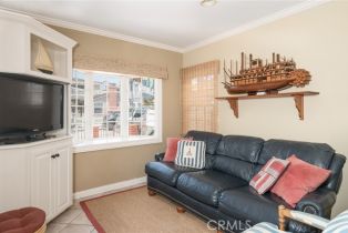 Single Family Residence, 220 Apolena ave, Newport Beach, CA 92662 - 9