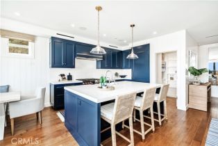 Single Family Residence, 114 Oceanfront, Newport Beach, CA 92661 - 10