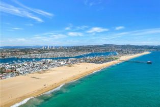 Single Family Residence, 114 Oceanfront, Newport Beach, CA 92661 - 3