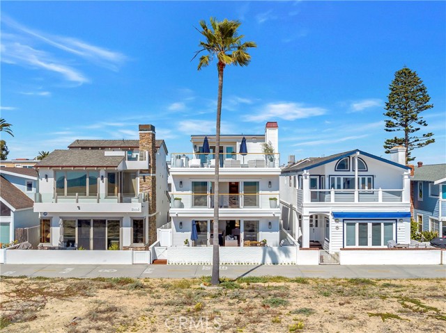 Single Family Residence, 114 Oceanfront, Newport Beach, CA 92661 - 1