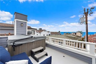 Condominium, 212 Marguerite ave, Corona Del Mar, CA 92625 - 4