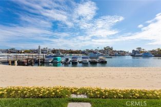 Single Family Residence, 14 Beacon Bay, Newport Beach, CA 92660 - 41