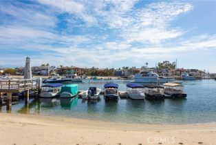 Single Family Residence, 14 Beacon Bay, Newport Beach, CA 92660 - 42