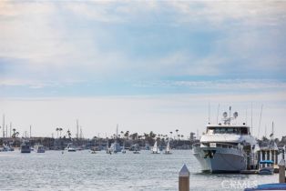 Single Family Residence, 14 Beacon Bay, Newport Beach, CA 92660 - 55