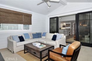 Condominium, 515 Narcissus ave, Corona Del Mar, CA 92625 - 5