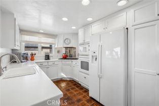 Single Family Residence, 2616 Cove st, Corona Del Mar, CA 92625 - 20