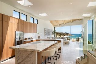 Single Family Residence, 31899 Circle dr, Laguna Beach, CA 92651 - 3