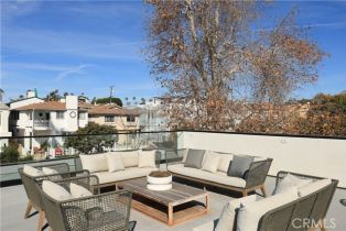 Condominium, 602 Iris Avenue, Corona Del Mar, CA  Corona Del Mar, CA 92625