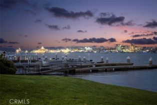 Single Family Residence, 20 Harbor is, Newport Beach, CA 92660 - 4