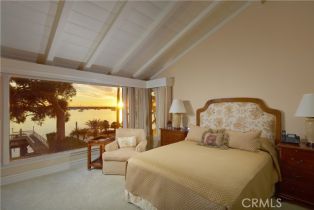 Single Family Residence, 20 Harbor Island, Newport Beach, CA 92660 - 12