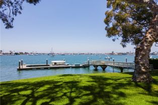 Single Family Residence, 20 Harbor Island, Newport Beach, CA 92660 - 16