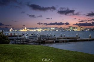 Single Family Residence, 20 Harbor Island, Newport Beach, CA 92660 - 17