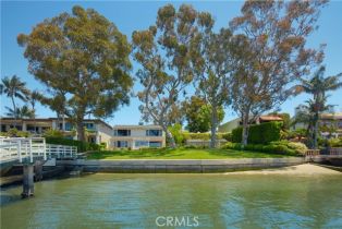 Single Family Residence, 21 Harbor is, Newport Beach, CA 92660 - 3