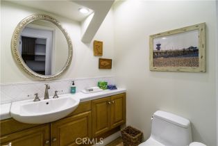 Single Family Residence, 331 Bay Front, Newport Beach, CA 92662 - 13