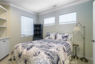 Single Family Residence, 331 Bay Front, Newport Beach, CA 92662 - 23