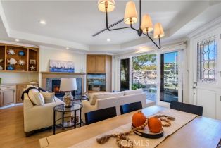 Single Family Residence, 331 Bay Front, Newport Beach, CA 92662 - 6