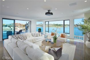 Single Family Residence, 301 Morning Star ln, Newport Beach, CA 92660 - 12