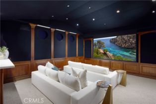 Single Family Residence, 301 Morning Star ln, Newport Beach, CA 92660 - 32