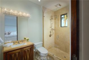 Single Family Residence, 301 Morning Star ln, Newport Beach, CA 92660 - 37