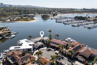 Single Family Residence, 301 Morning Star ln, Newport Beach, CA 92660 - 52