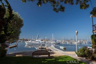 Condominium, 111 Via Lido Nord, Newport Beach, CA 92663 - 18