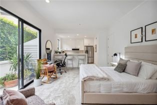 , 215 Poppy ave, Corona Del Mar, CA 92625 - 6