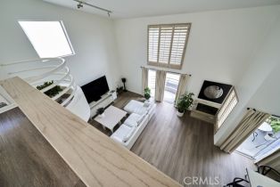 Condominium, 1617 Beverly Glen blvd, Westwood, CA 90024 - 9