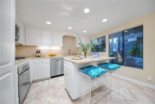 Condominium, 67 Sea Island dr, Newport Beach, CA 92660 - 7
