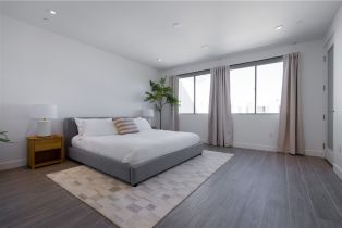 Townhouse, 2210 Newport blvd, Newport Beach, CA 92663 - 8