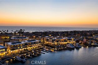Townhouse, 2230 Newport blvd, Newport Beach, CA 92663 - 21