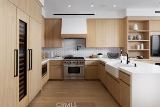 Condominium, 2322 Pacific dr, Corona Del Mar, CA 92625 - 3