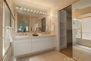 Condominium, 240 Nice ln, Newport Beach, CA 92663 - 14