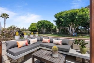 Single Family Residence, 231 61st st, Newport Beach, CA 92663 - 22