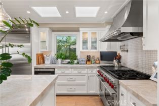 Single Family Residence, 2602 Circle dr, Newport Beach, CA 92663 - 7