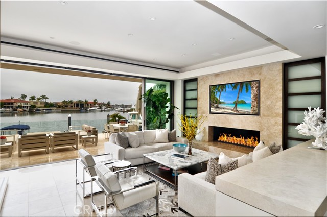 Single Family Residence, 71 Linda Isle, Newport Beach, CA 92660 - 1