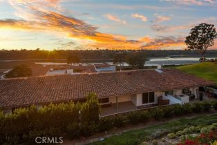 Single Family Residence, 304 Avenida Cumbre, Newport Beach, CA 92660 - 25