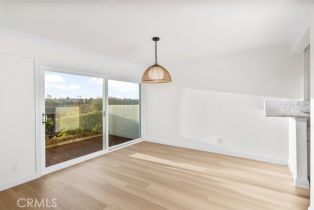 Single Family Residence, 304 Avenida Cumbre, Newport Beach, CA 92660 - 4